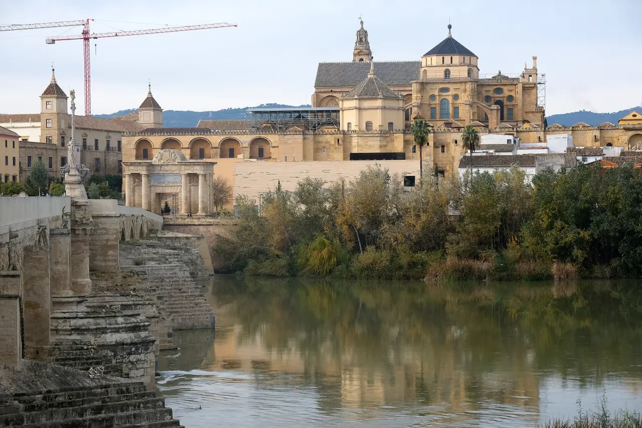 Mezquita-Catedral en Romeinse brug van Cordoba