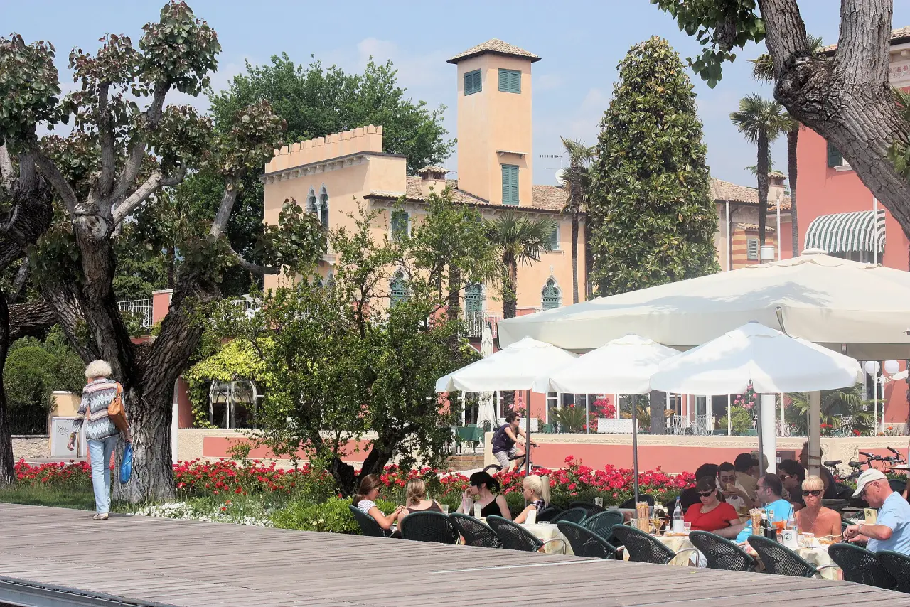 Parco di Villa Carrara Bottagisio